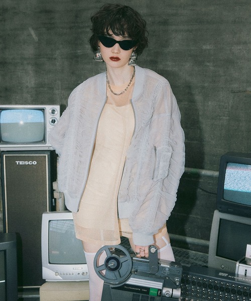 ELLEgirl(エルガール)の「シャーリングシアーMA-1【ELLEgirl/エルガール】(MA-1・レディース・ライトグレー/ブラック/ピンクベージュ・FREE)」の14枚目の写真