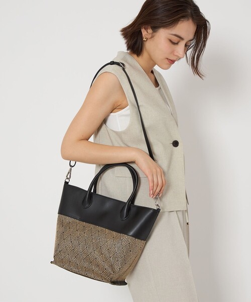 green label relaxing(グリーンレーベルリラクシング)の「2WAY シート 切り替えバッグ(トートバッグ・レディース・ブラック/ブラウン・FREE)」の3枚目の写真