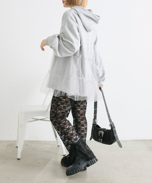 w closet(ダブルクローゼット)の「チュールティアード裏毛チュニック(Tシャツ/カットソー・レディース・グレー/チャコールグレー・FREE)」の12枚目の写真