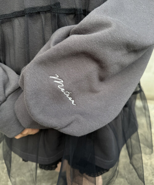 w closet(ダブルクローゼット)の「チュールティアード裏毛チュニック(Tシャツ/カットソー・レディース・グレー/チャコールグレー・FREE)」の21枚目の写真