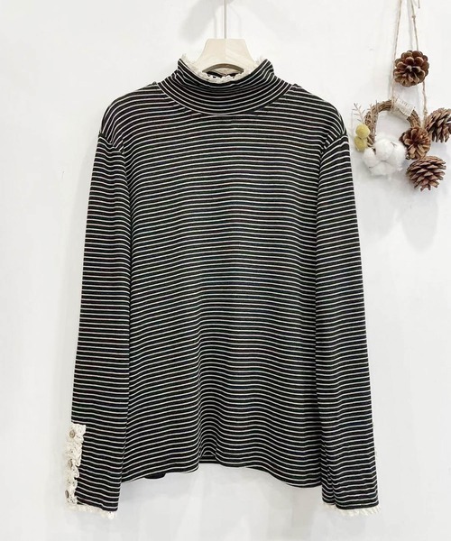 aimoha（アイモハ）の「ボーダーデザインフリルタートルネックトップス（Tシャツ/カットソー・レディース・ブラック/ベージュ/レッド・FREE）」の8枚目の写真