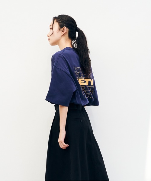 KELTY(ケルティ)の「バック タイポ ロゴ S/S ティーシャツ(Tシャツ/カットソー・レディース・ベージュ/ブラック/ネイビー/ホワイト/ヘザーグレー・L/M/S/XL)」の13枚目の写真