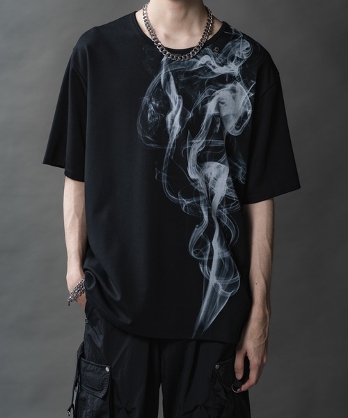 PHILTHEORY（フィルセオリー）の「PHILTECH Inkjet graphic T-shirts/フィルテックインクジェットグラフィックTシャツ（Tシャツ/カットソー・メンズ・ブラック系その他7/ブラック系その他4/ブラック系その他6/ブラック/ブラック系その他2/ブラック系その他/ブラック系その他3/ブラック系その他5・1/2/3）」の4枚目の写真