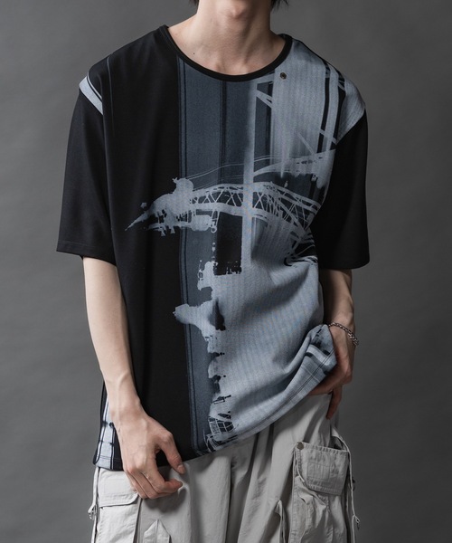 PHILTHEORY（フィルセオリー）の「PHILTECH Inkjet graphic T-shirts/フィルテックインクジェットグラフィックTシャツ（Tシャツ/カットソー・メンズ・ブラック系その他7/ブラック系その他4/ブラック系その他6/ブラック/ブラック系その他2/ブラック系その他/ブラック系その他3/ブラック系その他5・1/2/3）」の18枚目の写真