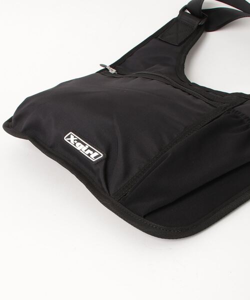 X-girl(エックスガール)の「LIGHTWEIGHT MESSENGER BAG(ショルダーバッグ・レディース・ブラック/グレー・ONE SIZE)」の11枚目の写真