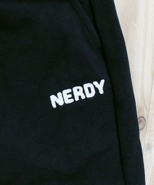 NERDY(ノルディ)の「NERDY ステッチロゴハーフパンツ STITCH LOGO HALF PANTS(スウェットパンツ・メンズ・ピンク/ブラック/クリーム・M/L)」の11枚目の写真