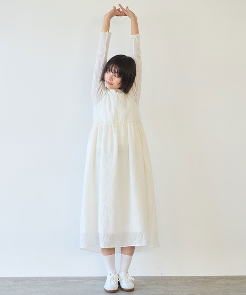 bulle de savon(ビュルデサボン)の「おはなダイヤジャカード ワンピース(ワンピース・レディース・ホワイト/ブラック・FREE)」の4枚目の写真