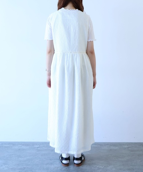 bulle de savon(ビュルデサボン)の「おはなダイヤジャカード ワンピース(ワンピース・レディース・ホワイト/ブラック・FREE)」の14枚目の写真