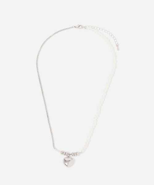 FOREVER 21（フォーエバー トゥエンティーワン）の「ハートデザインネックレス2（ネックレス・レディース・シルバー/ゴールド・FREE）」の2枚目の写真