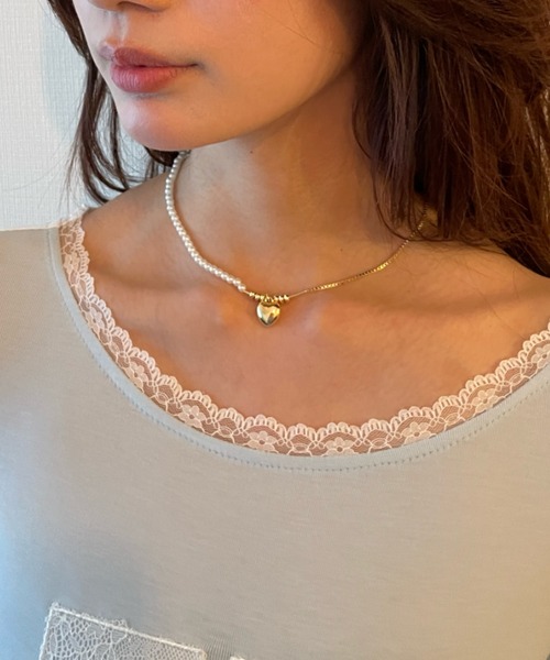 FOREVER 21（フォーエバー トゥエンティーワン）の「ハートデザインネックレス2（ネックレス・レディース・シルバー/ゴールド・FREE）」の5枚目の写真