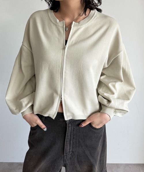 apres jour mignon(アプレジュールミニョン)の「WZIP袖ボリュームニット(ニット/セーター・レディース・アイボリー/ピンク/ブラック・フリー/X-LARGE)」の10枚目の写真