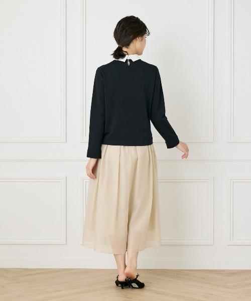 INED（イネド）の「衿付きクルーネックプルオーバー（ニット/セーター・レディース・ブラック/ベージュ・9号/11号）」の7枚目の写真