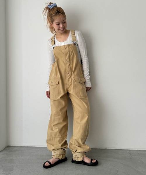 CANAL JEAN(キャナルジーン)の「Lakey Park ヘリンボーンサロペット(つなぎ/オールインワン・レディース・ベージュ・ONE SIZE)」の6枚目の写真