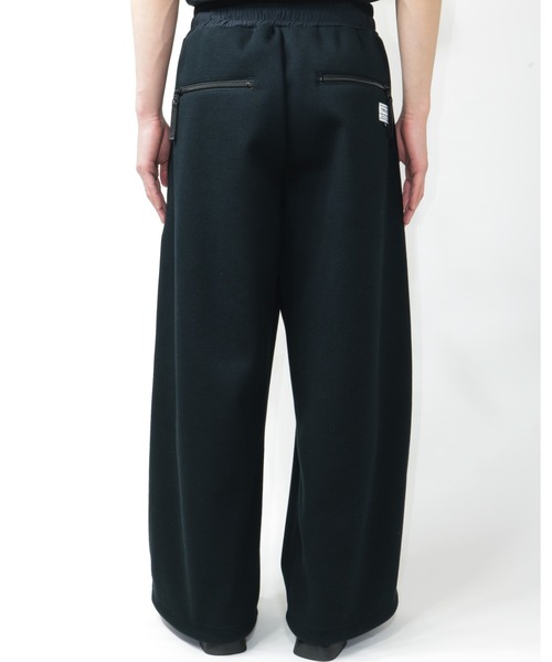 ELEPHANT TRIBAL FABRICS フェイクレザーカーゴパンツ　黒 elephant TRIBAL fabrics（エレファントトライバルファブリック