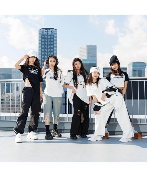 algy(アルジー)の「クロップドラグラン半袖T(Tシャツ/カットソー・キッズ・オフホワイト/サックスブルー/ブラック・MEDIUM/SMALL/X-SMALL/XX-SMALL)」の5枚目の写真