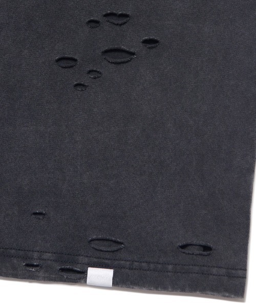 NOMANUAL（NOMANUAL）の「【NOMANUAL】ECDYSIS DAMAGED T-SHIRT / 【ノーマニュアル】ダメージロゴ半袖Tシャツ（Tシャツ/カットソー・メンズ・ブラック/ブラウン・L/M）」の9枚目の写真