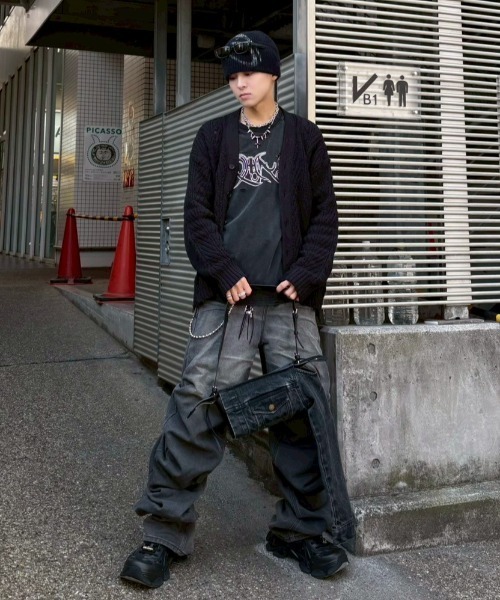 NOMANUAL（NOMANUAL）の「【NOMANUAL】ECDYSIS DAMAGED T-SHIRT / 【ノーマニュアル】ダメージロゴ半袖Tシャツ（Tシャツ/カットソー・メンズ・ブラック/ブラウン・L/M）」の16枚目の写真