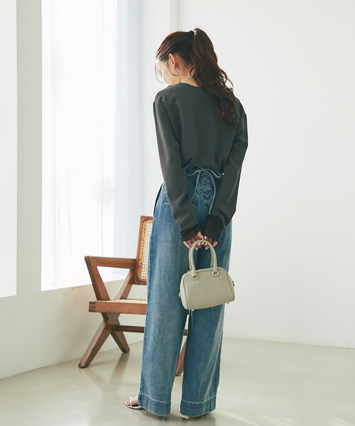 La boutique BonBon(ラブティックボンボン)の「【万能インナー】ライトストレッチジョーゼットコンビブラウス(シャツ/ブラウス・レディース・ライトグレー/ホワイト/チャコールグレー・FREE)」の7枚目の写真