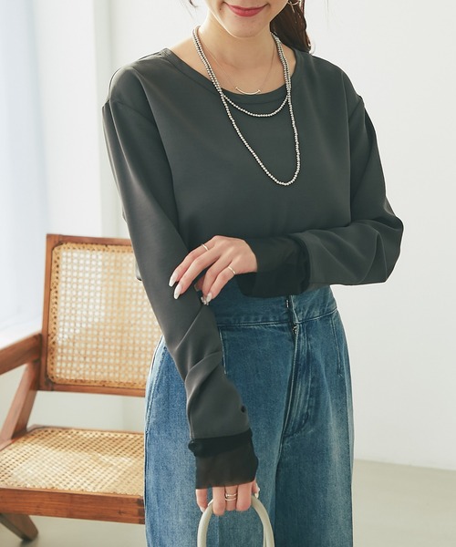 La boutique BonBon(ラブティックボンボン)の「【万能インナー】ライトストレッチジョーゼットコンビブラウス(シャツ/ブラウス・レディース・ライトグレー/ホワイト/チャコールグレー・FREE)」の1枚目の写真