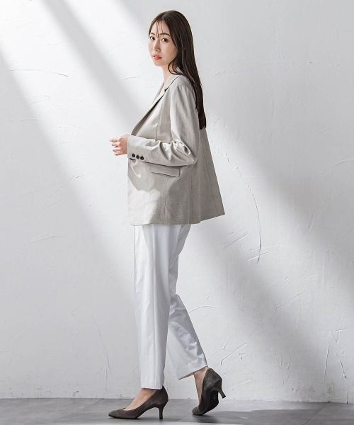 la.f…(ラエフ)の「【biyori】"ノンストレス"脚線美トラックパンツ≪洗濯機で洗える≫(スラックス・レディース・ベージュ/ホワイト/カーキ/ブラック/チャコールグレー・9号/7号/11号)」の19枚目の写真