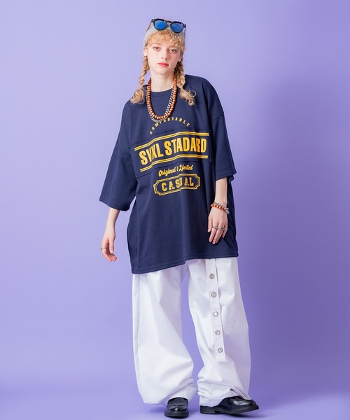 a.p.o.v.(エーピーオービー)の「a.p.o.v. ロゴパッチワーク&カレッジプリントオーバーサイズTシャツ(Tシャツ/カットソー・メンズ・ホワイト/ネイビー・ONESIZE)」の7枚目の写真