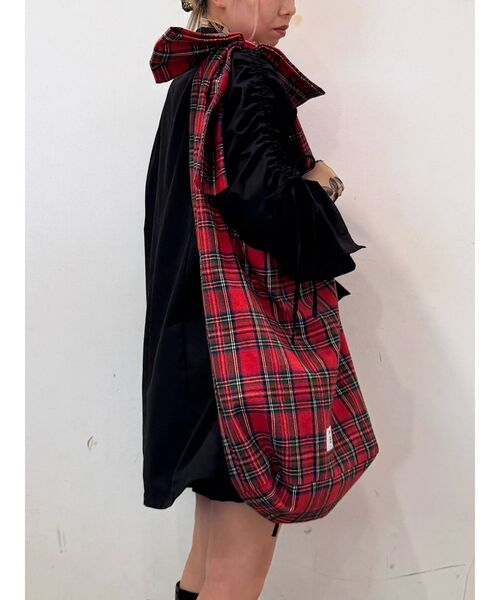 jouetie（ジュエティ）の「パターンリボントートバッグ（トートバッグ・レディース・ブラウン/レッド・FREE）」の7枚目の写真