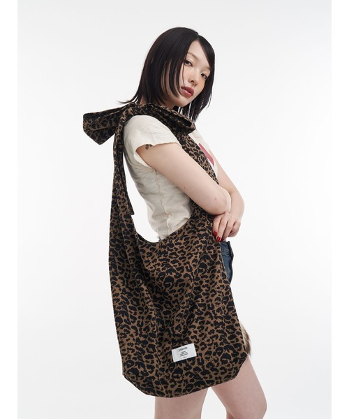 jouetie（ジュエティ）の「パターンリボントートバッグ（トートバッグ・レディース・ブラウン/レッド・FREE）」の2枚目の写真