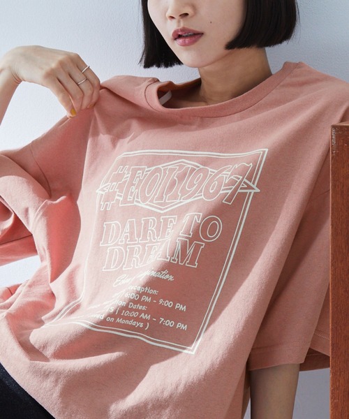 MONO-MART（モノマート）の「2WAYリバーシブル ポスターデザイングラフィック半袖Tシャツ（Tシャツ/カットソー・レディース・アイボリー/オフホワイト/ピンク系/スミクロ/ネイビー/ブラック系/オートミール・M/L）」の7枚目の写真