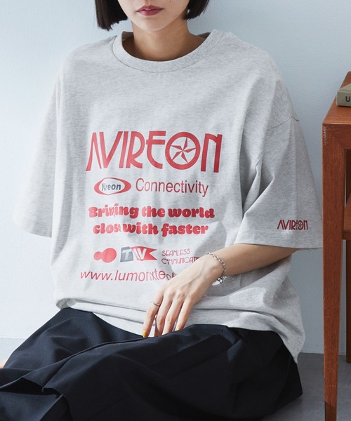 MONO-MART（モノマート）の「2WAYリバーシブル ポスターデザイングラフィック半袖Tシャツ（Tシャツ/カットソー・レディース・アイボリー/オフホワイト/ピンク系/スミクロ/ネイビー/ブラック系/オートミール・M/L）」の5枚目の写真