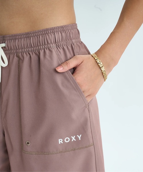 ROXY(ロキシー)の「COASTLINE /ロキシーボードショーツ(水着)(水着・レディース・ベージュ/ブラック・SMALL/MEDIUM/LARGE)」の12枚目の写真