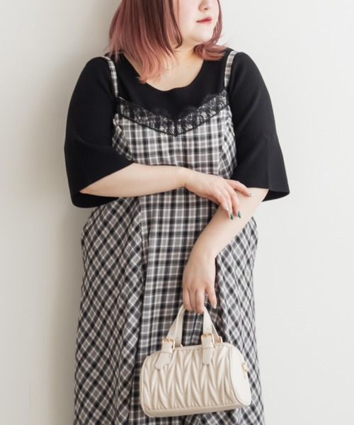 CLETTE(クレット)の「レース使いキャミワンピース(ワンピース・レディース・ベージュ/チェック/ストライプ/ブラック・3L/LL/4L)」の19枚目の写真