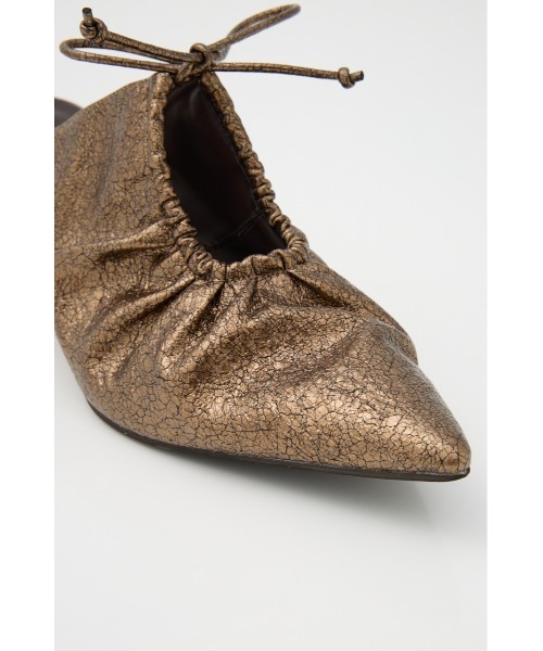 THROW by SLY（スローバイスライ）の「THROW GATHER HOLE MULE ギャザー ホール ミュール（サンダル・レディース・ゴールド/ブラック・SMALL/MEDIUM/LARGE）」の7枚目の写真