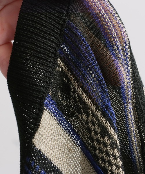 antiqua(アンティカ)の「クージーシアーニット(ニット/セーター・レディース・ブラックミックス・ONESIZE)」の2枚目の写真