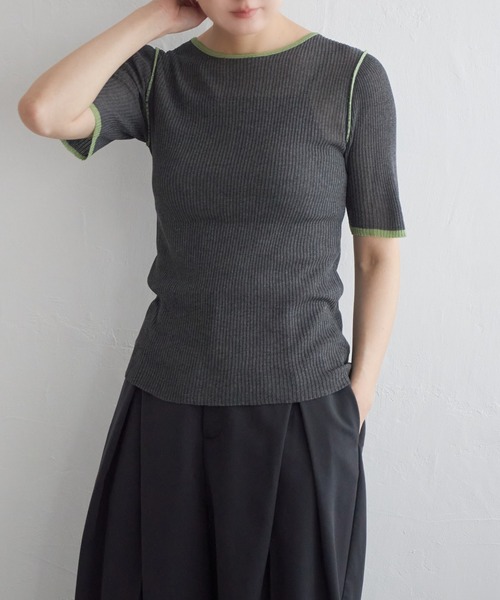 notch.(ノッチ)の「配色クルーネックトップス(ニット/セーター・レディース・アイボリー/グレー/チャコール・M)」の12枚目の写真