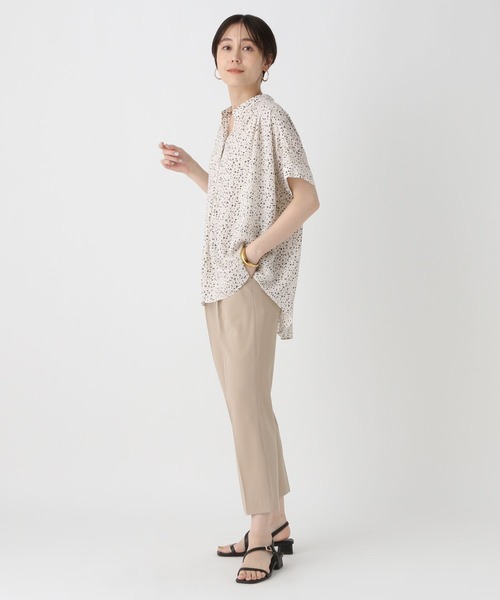 Elura（エルーラ）の「サラサラ着映えスキッパーチュニック/491472（シャツ/ブラウス・レディース・ライトイエロー/ブラック系その他/ライトブルー/ネイビー・FREE）」の18枚目の写真