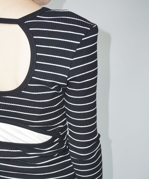 chuclla（チュクラ）の「ショルダーパッド オープンバックボーダーロンT chw25a002（Tシャツ/カットソー・レディース・ブラック×ホワイト・FREE）」の3枚目の写真