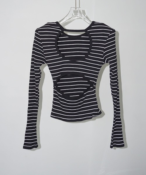 chuclla（チュクラ）の「ショルダーパッド オープンバックボーダーロンT chw25a002（Tシャツ/カットソー・レディース・ブラック×ホワイト・FREE）」の10枚目の写真