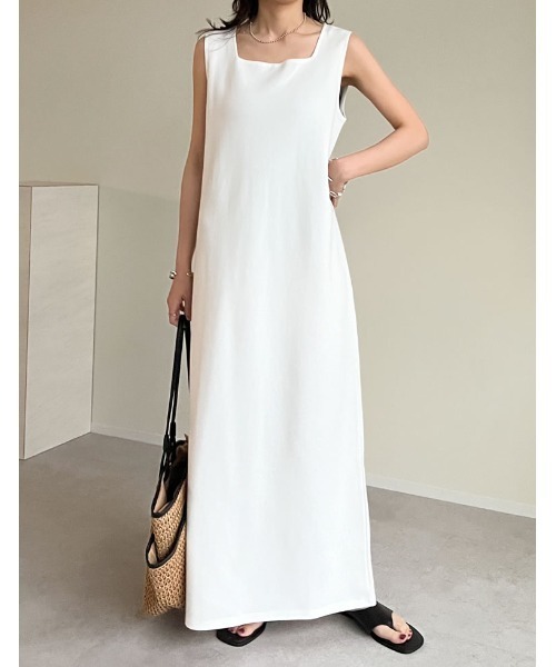 Re:EDIT（リエディ）の「[全骨格きれい見え][低身長/高身長サイズ有][体型カバー][イージーケア]ストレートorフレア選べるシルエットライトダンボールリボン付きノースリーブワンピース（ワンピース・レディース・ブラウン/ホワイト系その他/ブラック系その他/ブラック/アイボリー/ブラウン系その他・SHORT/MEDIUM/TALL/LARGE）」の3枚目の写真