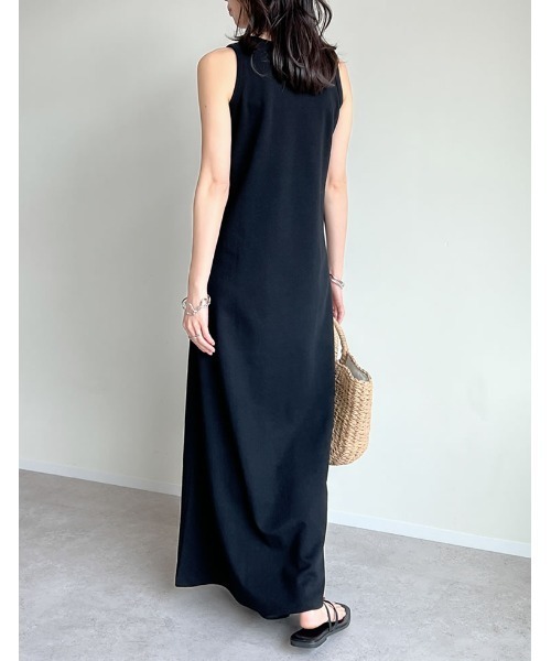 Re:EDIT（リエディ）の「[全骨格きれい見え][低身長/高身長サイズ有][体型カバー][イージーケア]ストレートorフレア選べるシルエットライトダンボールリボン付きノースリーブワンピース（ワンピース・レディース・ブラウン/ホワイト系その他/ブラック系その他/ブラック/アイボリー/ブラウン系その他・SHORT/MEDIUM/TALL/LARGE）」の12枚目の写真