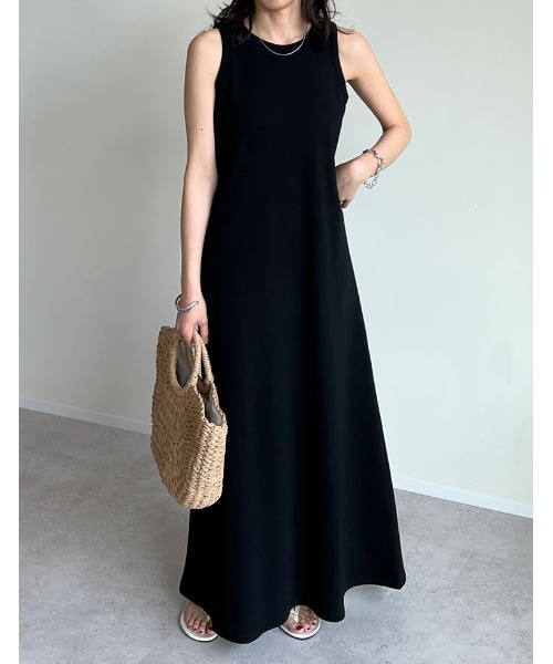 Re:EDIT（リエディ）の「[全骨格きれい見え][低身長/高身長サイズ有][体型カバー][イージーケア]ストレートorフレア選べるシルエットライトダンボールリボン付きノースリーブワンピース（ワンピース・レディース・ブラウン/ホワイト系その他/ブラック系その他/ブラック/アイボリー/ブラウン系その他・SHORT/MEDIUM/TALL/LARGE）」の14枚目の写真