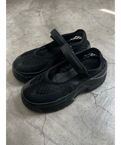 EMODA(エモダ)の「メッシュコンビバルキーシューズ(スニーカー・レディース・ブラック/グレー・SMALL/MEDIUM/LARGE)」の8枚目の写真