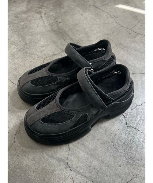 EMODA(エモダ)の「メッシュコンビバルキーシューズ(スニーカー・レディース・ブラック/グレー・SMALL/MEDIUM/LARGE)」の9枚目の写真