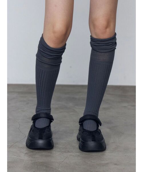 EMODA(エモダ)の「メッシュコンビバルキーシューズ(スニーカー・レディース・ブラック/グレー・SMALL/MEDIUM/LARGE)」の10枚目の写真