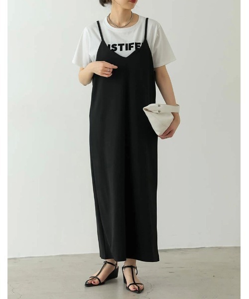 SallyLunn(サリーラン)の「バックスリットキャミワンピース(ワンピース・レディース・ベージュ/ブラック・LARGE/MEDIUM)」の5枚目の写真