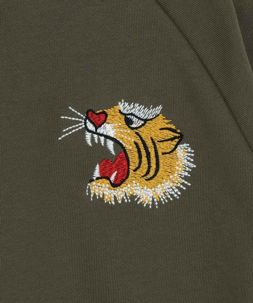 MAKE YOUR DAY（メイクユアデイ）の「トラ刺繍ファミリー裏毛トレーナー■80～140cm（スウェット・キッズ・カーキ/ブラック・120/130/110/100/90/80/140）」の17枚目の写真