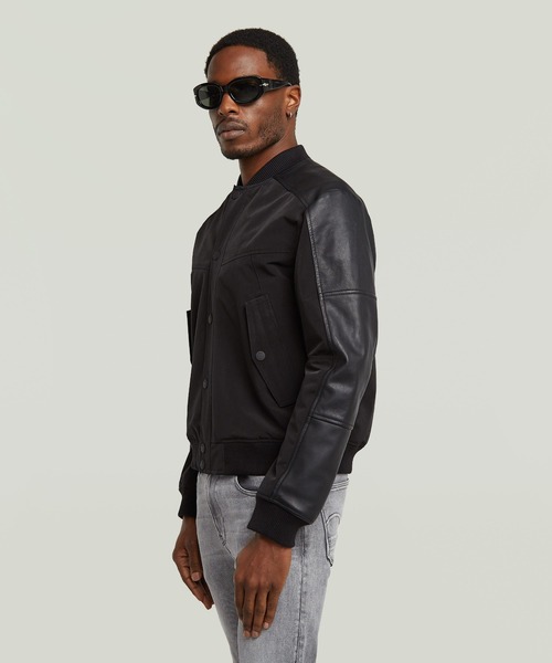 G-STAR（ジースター）の「Varsity Leather Jacket/レザーナイロンファブリックミックススタジャン（スタジャン・メンズ・ダークブラック・SMALL/X-SMALL/LARGE/MEDIUM）」の6枚目の写真