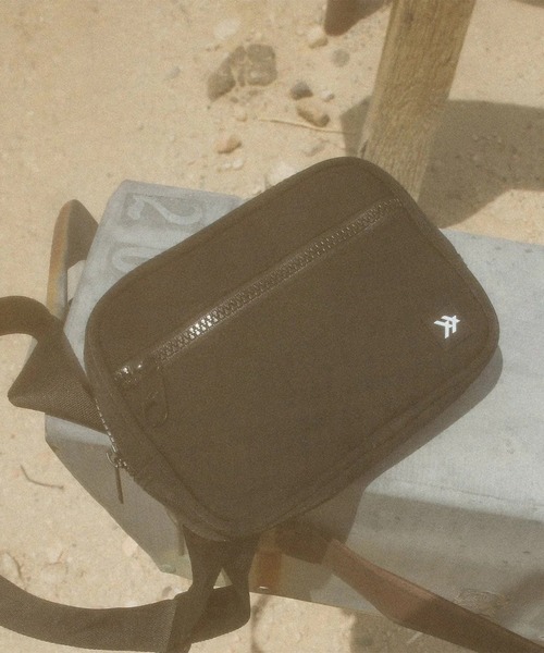 THREAD(スレッド)の「THREAD/スレッド ボディバッグ PACK BAGS BB-SP22/FP-F21(ボディバッグ/ウエストポーチ・メンズ・ブラック/キャメル/クリア・ONE)」の12枚目の写真