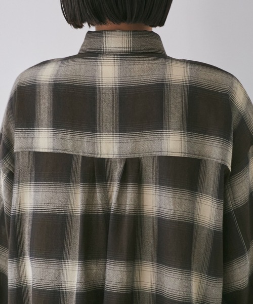 VIS（ビス）の「オンブレチェックオーバーシャツ（シャツ/ブラウス・レディース・ベージュ系その他/ブラック系その他・FREE）」の9枚目の写真