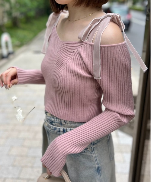 ショルダーリボンオフショルニットプルオーバー（ニット/セーター