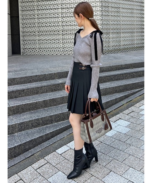 ショルダーリボンオフショルニットプルオーバー（ニット